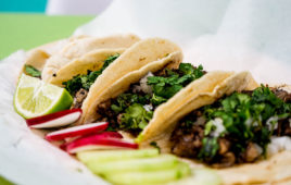 tacos-with-a-lime.