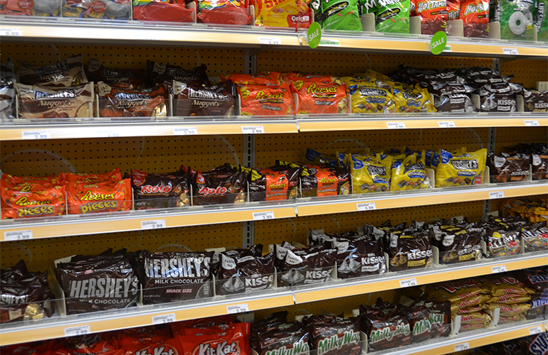 candy-shelf.
