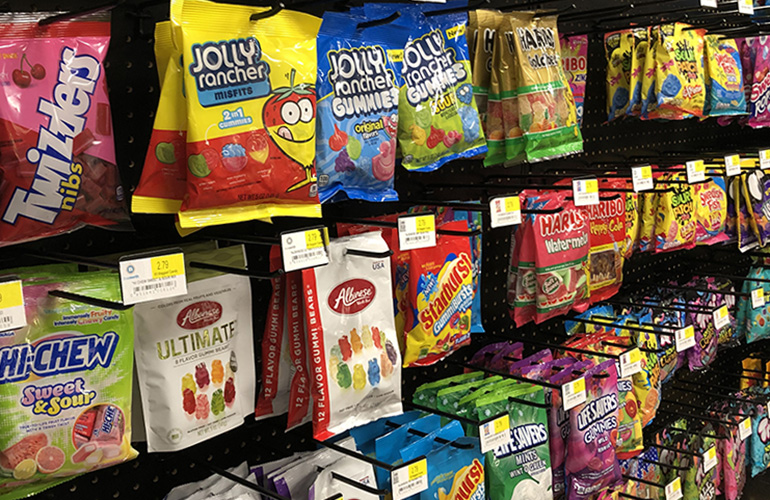 non-chocolate-candy-peg-bags.