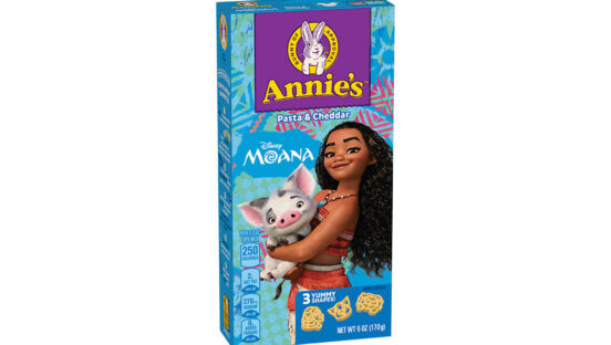annie's-cheddar-pasta-moana-box.