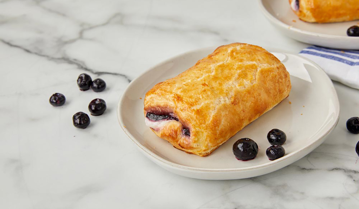 rich's-blueberry-cream-cheese-flips-on-plate.