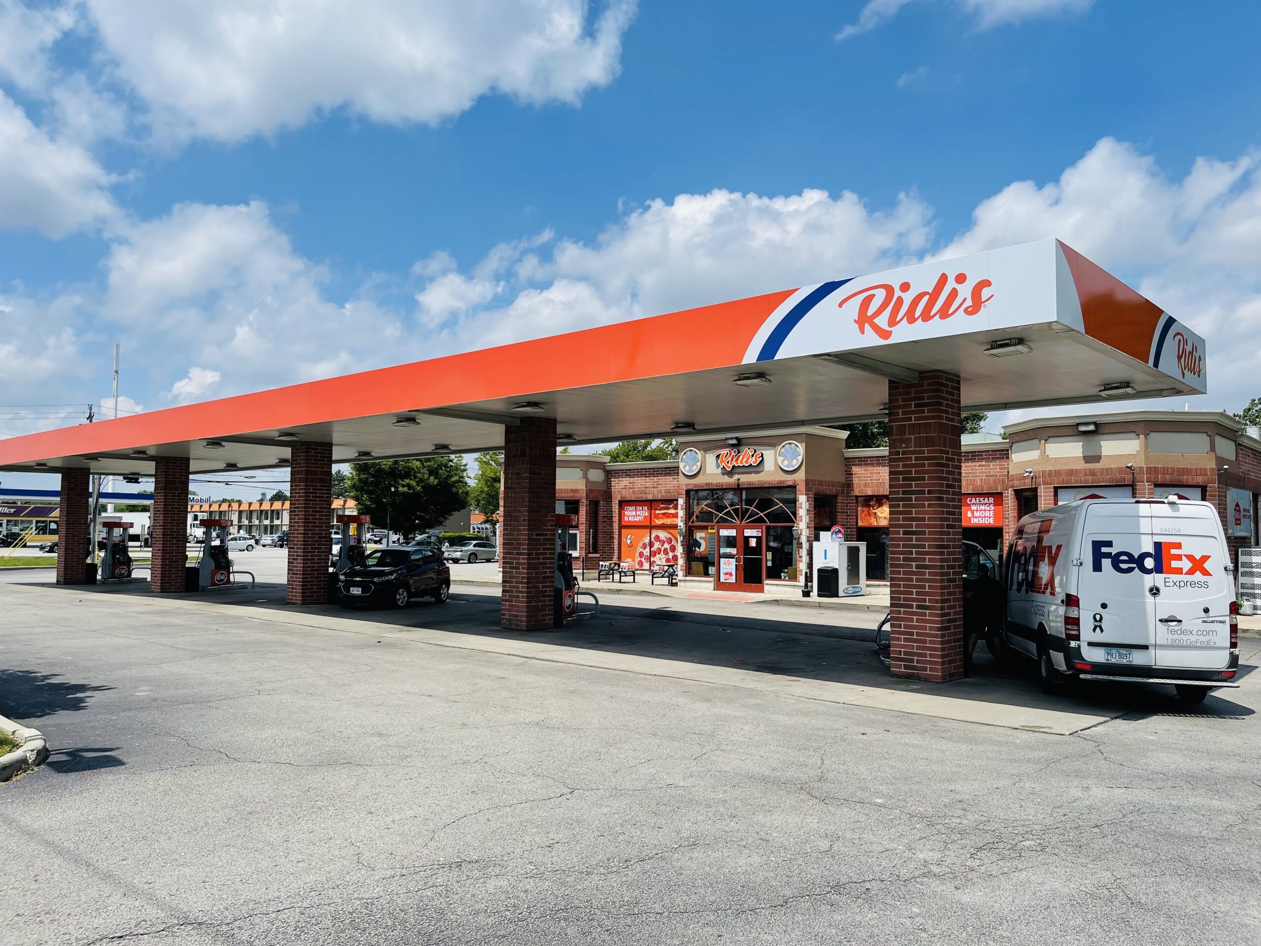 Ridi Stores Acquires McIntosh Energy’s Four C-Stores, Fleet Fueling Site